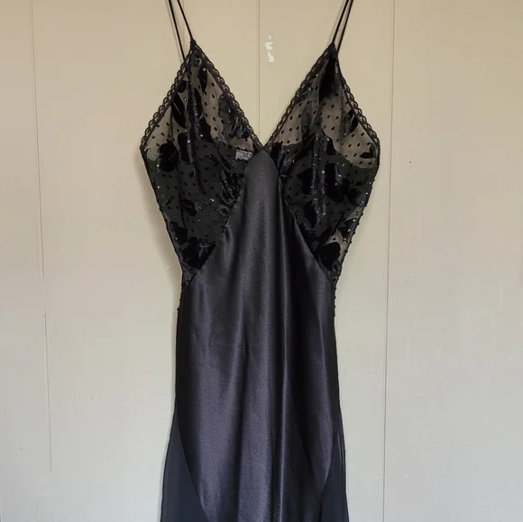 RARE VINTAGE Saks Fifth Avenue by designer Blanche Black Satin Chiffon Net Night - Picture 7 of 8